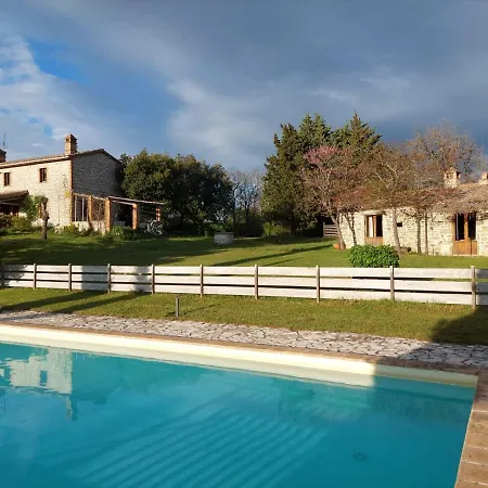 Il Tamantino Фермерский дом Губбио